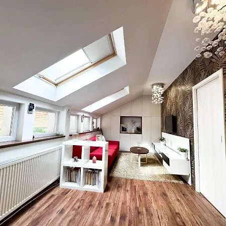 Apartman V Centre Bb + Parking